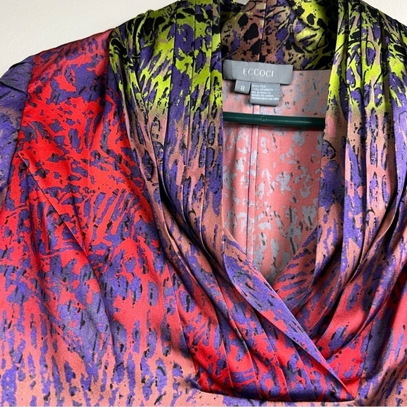 Eccoci silk blend short sleeve V-neck fitted blouse Sz 8 - Picture 4 of 7